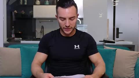 Snapshot of lexin25 chatting on February 2, 4:17 pm Askme online show from February 2, 4:17 pm