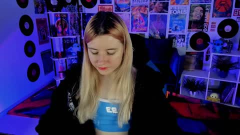 Lexi Wenford NO NUDE GODDESS online show from December 27, 6:14 am