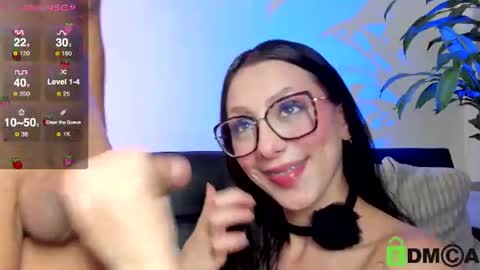 Snapshot of lexus_jackson chatting on June 14, 12:51 pm lexus_jackson online show from June 14, 12:51 pm