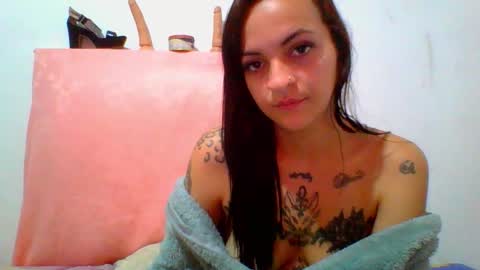 Lexxie online show from November 21, 1:32 pm