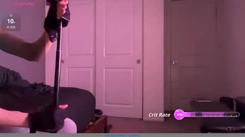 Snapshot of lexxxcazzo chatting on January 9, 8:50 am Dromaeosaurex online show from January 9, 8:50 am