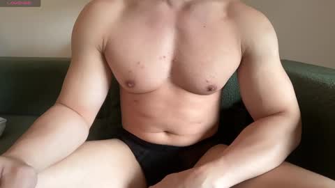 AsianKing online show from May 22, 2:51 am