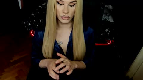 eva lexy you may call me Miss online show from October 15, 9:53 am