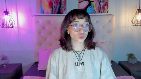 Lexy online show from December 2, 6:10 pm