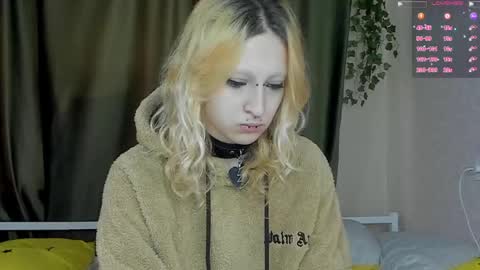 Lexy online show from May 14, 11:17 am