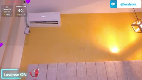  Lexy  online show from May 22, 11:16 am