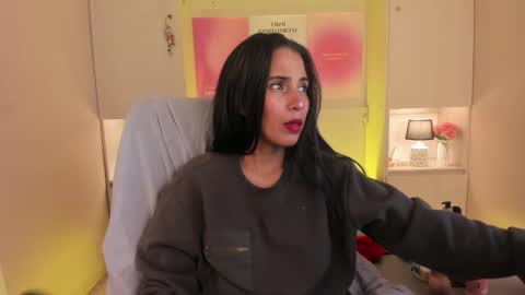 L I A  online show from February 12, 4:18 am