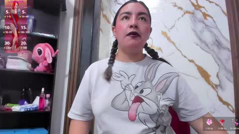 lexyy24_ online show from May 21, 9:27 am