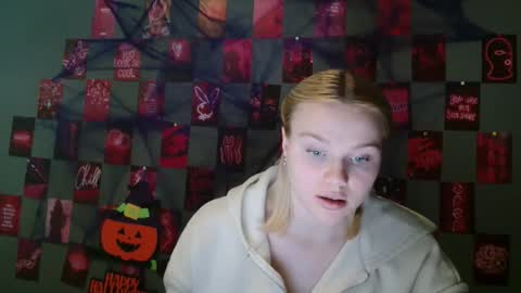 Leyla online show from October 15, 6:57 am