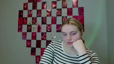 Leyla online show from November 20, 7:08 am