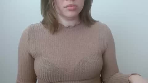 Snapshot of leyla_le chatting on April 21, 7:03 am Leyla online show from April 21, 7:03 am