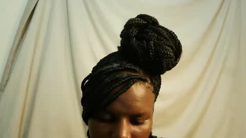 Snapshot of leylacuty13 chatting on March 10, 9:09 pm leylacuty13 online show from March 10, 9:09 pm