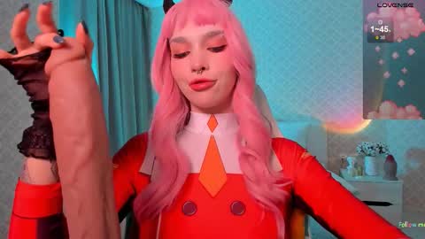 LEA online show from September 30, 3:06 pm