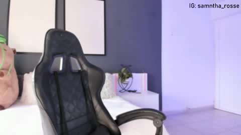 Snapshot of leyli_doll chatting on October 3, 8:39 pm Leyli Doll online show from October 3, 8:39 pm