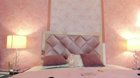 LEZY online show from November 8, 7:34 pm