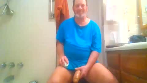 Snapshot of lgck12in chatting on January 6, 12:36 am C2bme online show from January 6, 12:36 am