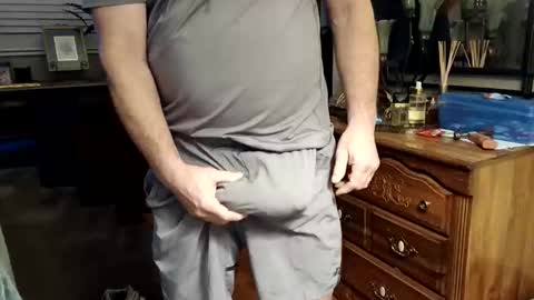 Snapshot of lgck12in chatting on January 8, 12:57 am C2bme online show from January 8, 12:57 am