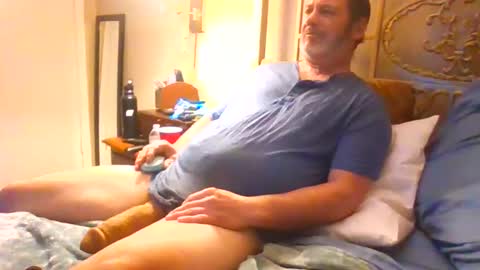 Snapshot of lgck12in chatting on February 3, 1:04 am C2bme online show from February 3, 1:04 am