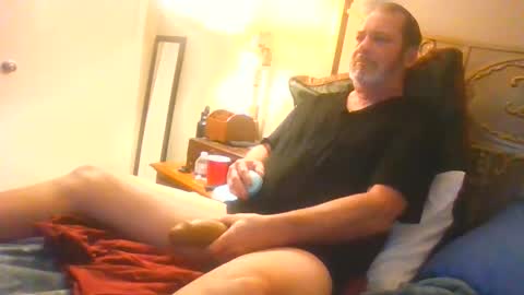 Snapshot of lgck12in chatting on February 4, 4:57 pm C2bme online show from February 4, 4:57 pm