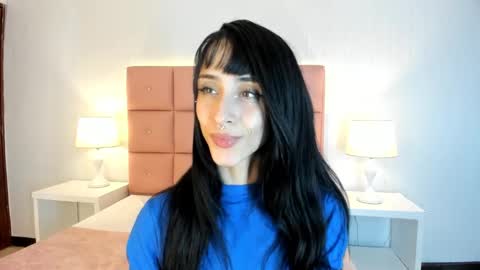 Snapshot of lhiamfitt chatting on February 27, 2:32 pm lhiamfitt online show from February 27, 2:32 pm