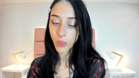 Snapshot of lhiamfitt chatting on September 30, 6:40 am lhiamfitt online show from September 30, 6:40 am