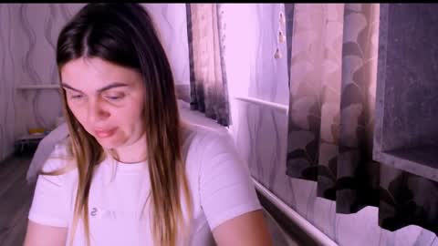 li_lit online show from April 2, 7:06 am