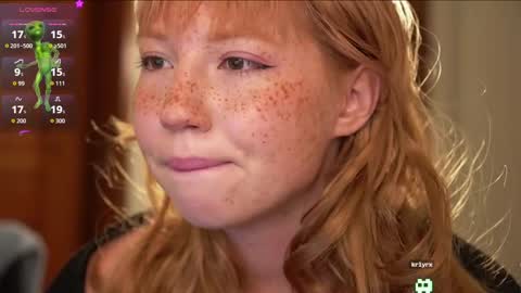 Snapshot of li_on_line chatting on October 5, 4:05 pm Li online show from October 5, 4:05 pm