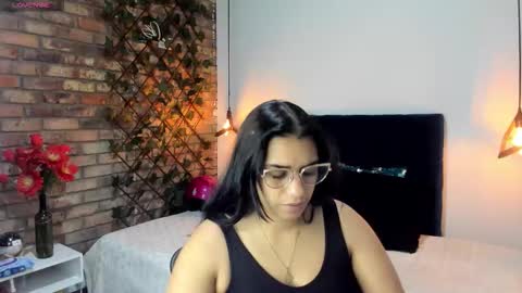 Snapshot of lia_blake_ chatting on February 18, 12:01 pm LIA online show from February 18, 12:01 pm