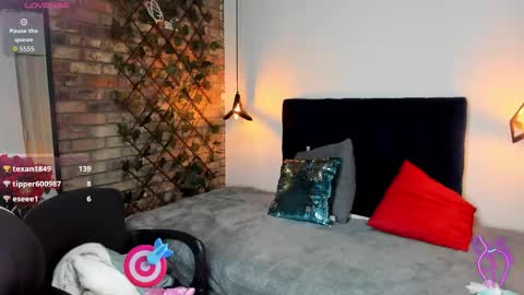 Snapshot of lia_blake_ chatting on March 12, 12:17 am LIA online show from March 12, 12:17 am