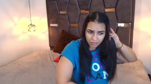 Snapshot of lia_blake_ chatting on April 6, 11:33 am LIA online show from April 6, 11:33 am