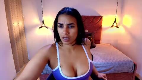 Snapshot of lia_blake_ chatting on June 9, 8:09 pm LIA online show from June 9, 8:09 pm