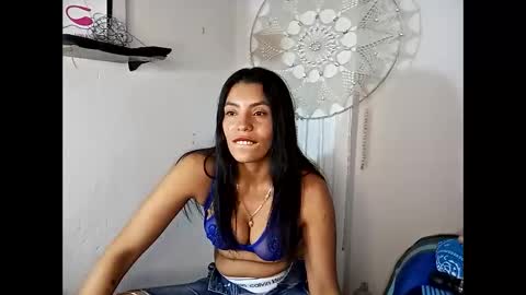 Lia online show from September 18, 9:50 pm