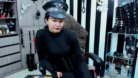 . online show from January 12, 2:03 am