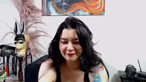 . online show from November 19, 12:10 am