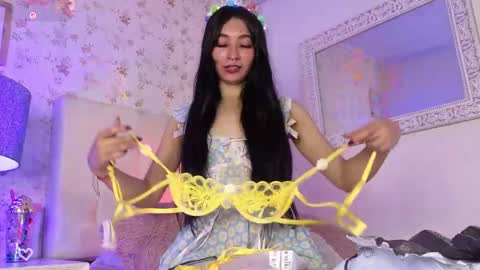 lia kitty0 online show from May 15, 7:10 pm