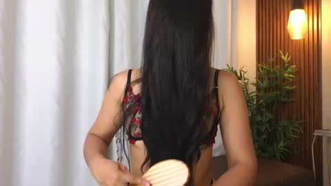 LIA online show from October 3, 6:16 pm