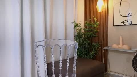 LIA online show from October 9, 6:06 pm