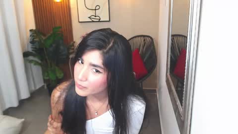 LIA online show from April 23, 6:32 pm
