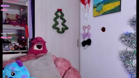 lia_rip01 online show from January 9, 10:00 pm