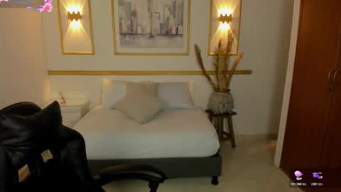 Snapshot of lia_sexx19 chatting on February 19, 2:29 am Lia online show from February 19, 2:29 am