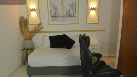 Snapshot of lia_sexx19 chatting on February 26, 2:32 am Lia online show from February 26, 2:32 am