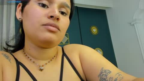Snapshot of lia_sexx19 chatting on March 15, 2:17 am Lia online show from March 15, 2:17 am