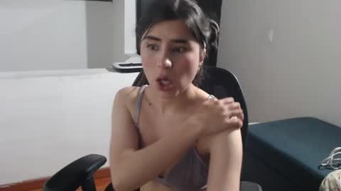 Snapshot of lia_soft chatting on June 11, 2:53 am liaaa online show from June 11, 2:53 am