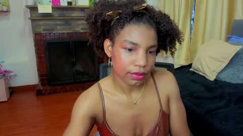 Snapshot of lia_star_123 chatting on April 1, 2:03 pm online show from April 1, 2:03 pm