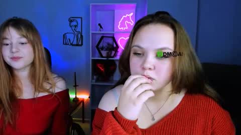 Lia online show from October 2, 7:10 pm