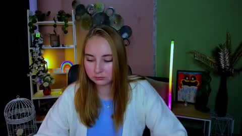 Lia online show from October 7, 11:40 am