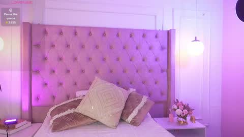 LIA  online show from April 29, 3:54 am