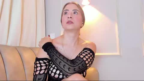 liz walton online show from February 12, 12:22 pm