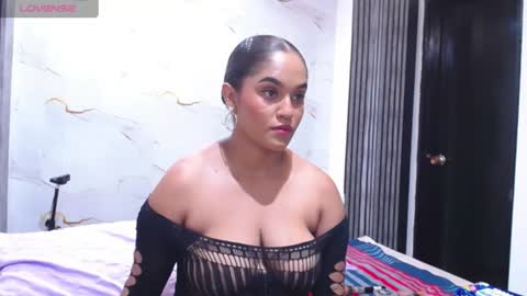 liaa_cams online show from July 17, 3:02 am