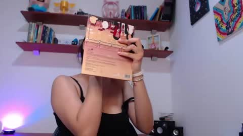   lia  online show from June 28, 1:55 am